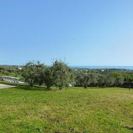 Sea View Villa, 4-6 Guests بيت للعطل *