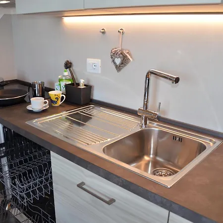 Sea View Villa, 4-6 Guests بيت للعطل *